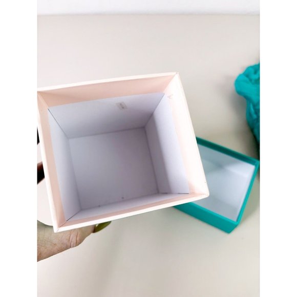 TIEKS Gavrieli Empty Shoe Box -Excellent-Maroon Flower, Pouch & Bag-No SHOES - Picture 6 of 7